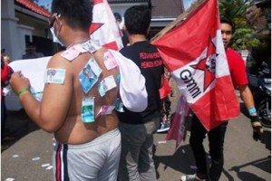 GMNI Demo, Desak Usut Money Politic